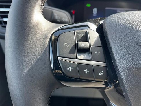 New 2025 Ford Escape PHEV FWD image 10