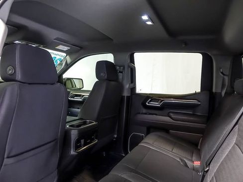 Used 2025 Chevrolet Silverado 1500 RST w/ Convenience Package II AWD/4WD image 15