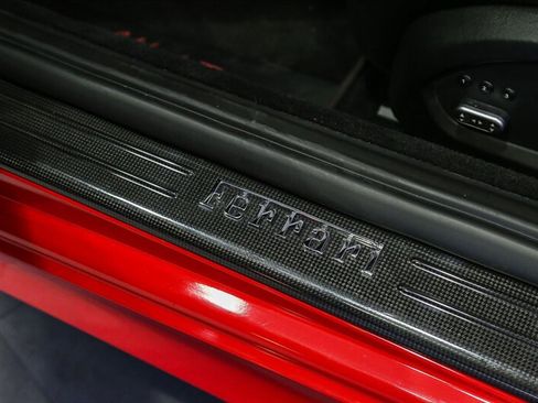 Used 2016 Ferrari California T image 45