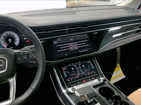 New 2025 Audi Q7 3.0T Premium Plus image 16
