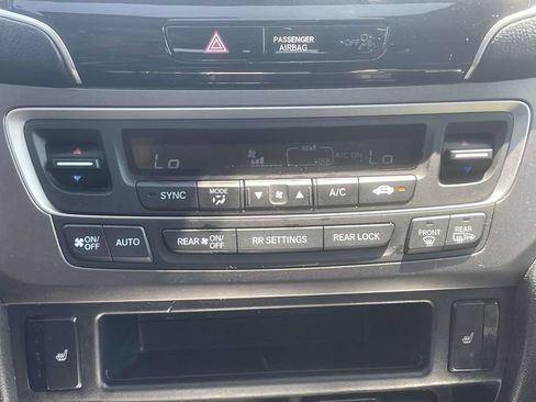 Used 2021 Honda Pilot Special Edition image 34