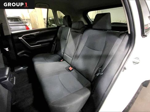 Used 2023 Toyota RAV4 LE AWD/4WD image 21