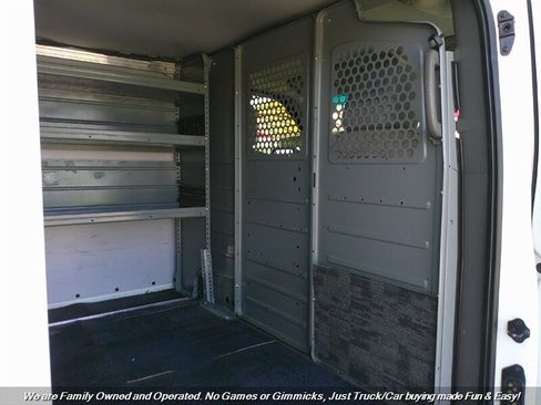 Used 2014 Nissan NV 2500 SV w/ Technology Package image 21