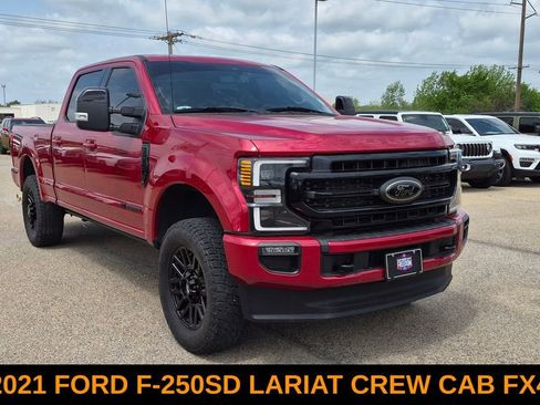 Used 2021 Ford F250 Lariat image 1