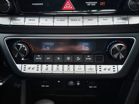 Used 2019 Hyundai Sonata Limited FWD image 30