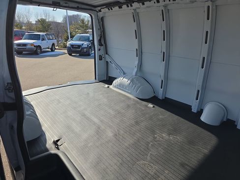 New 2026 GMC Savana 2500 w/ Driver Convenience Package image 12