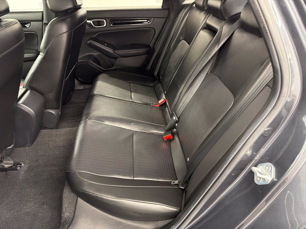 Used 2025 Honda Civic Sport image 36