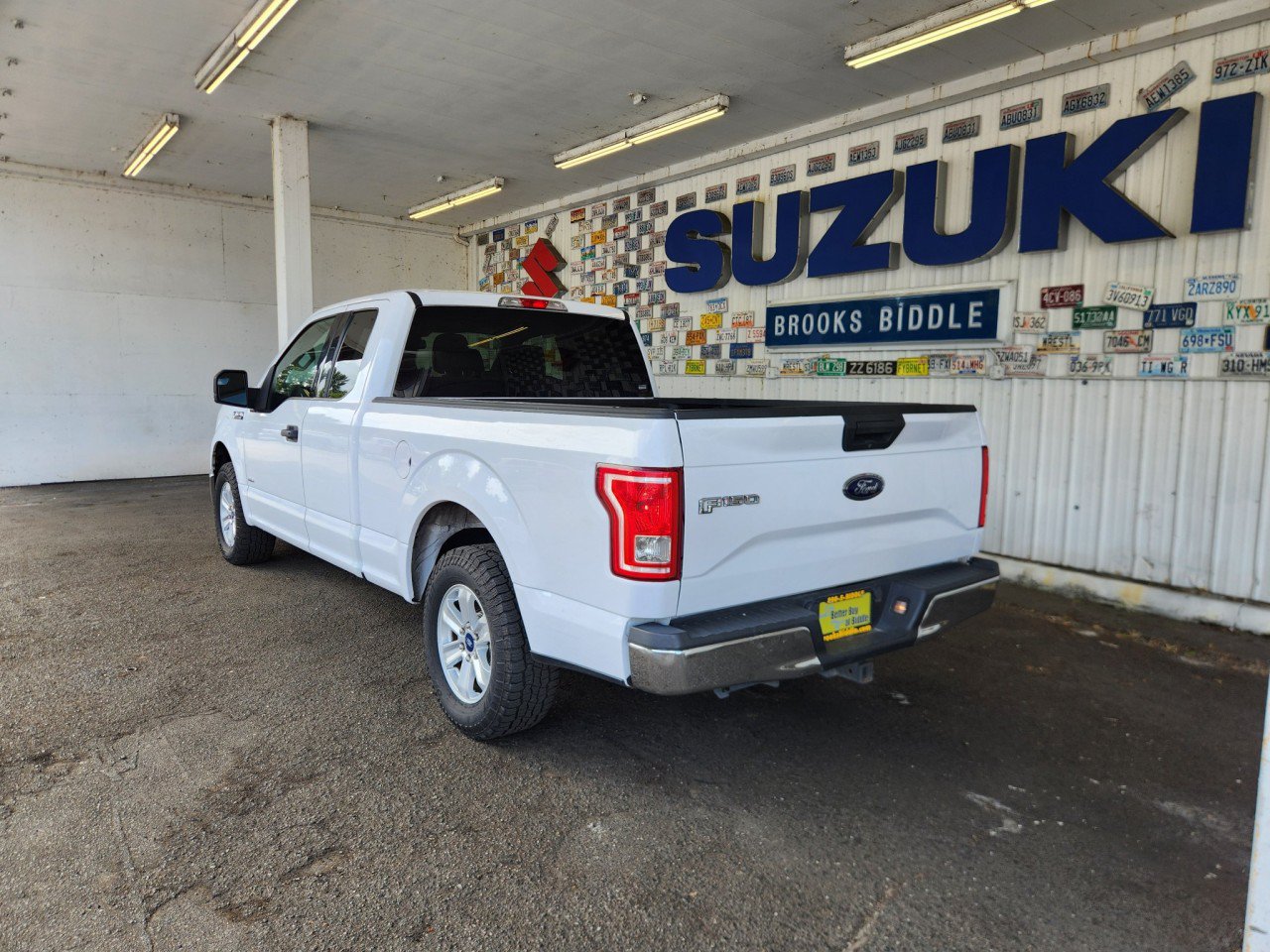 Used 2015 Ford F150 XLT w/ Equipment Group 301A Mid RWD image 5