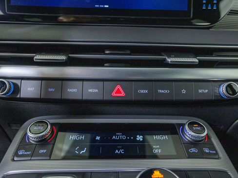 Used 2024 Hyundai Palisade Calligraphy AWD/4WD image 22