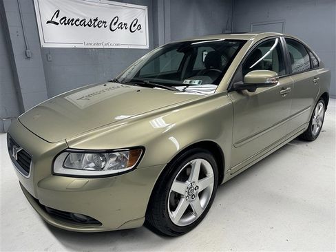 Used 2008 Volvo S40 2.4i image 1