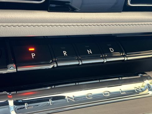 New 2026 Lincoln Aviator Reserve AWD/4WD image 22