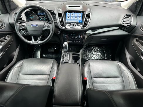 Used 2018 Ford Escape Titanium image 10