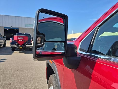 Used 2021 GMC Sierra 3500 Denali w/ Denali Ultimate Package AWD/4WD image 9