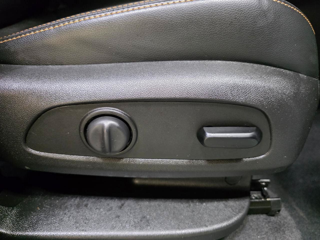 Used 2020 GMC Terrain SLT w/ Preferred Package AWD/4WD image 27