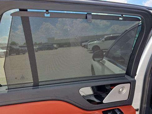 New 2025 Lincoln Aviator Reserve w/ Equipment Group 201A image 18