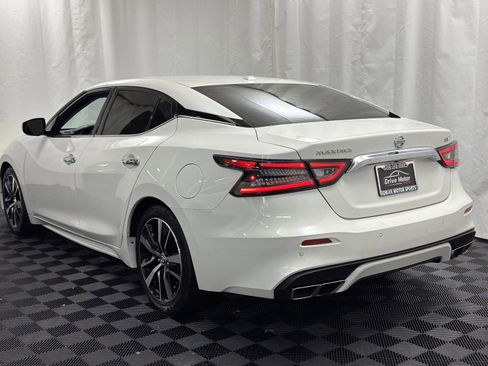 Used 2022 Nissan Maxima SV w/ Floor Mat Group FWD image 6