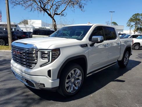 Used 2025 GMC Sierra 1500 Denali w/ Denali Reserve Package image 2