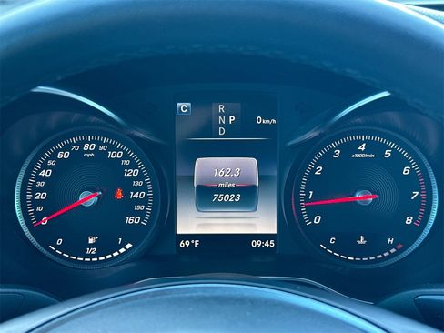 Used 2018 Mercedes-Benz C 300 Sedan image 27