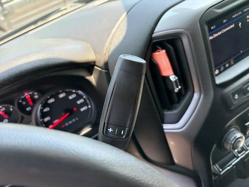 Used 2022 Chevrolet Silverado 1500 Custom AWD/4WD image 25