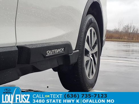 Used 2021 Subaru Outback Premium image 34