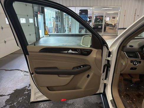 Used 2013 Mercedes-Benz ML 350 4MATIC image 15