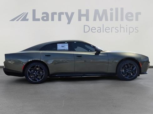 New 2026 Dodge Charger R/T w/ Driver Convenience Group AWD/4WD image 7