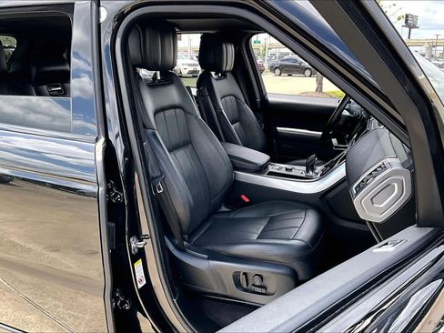 Used 2020 Land Rover Range Rover Sport HSE image 8