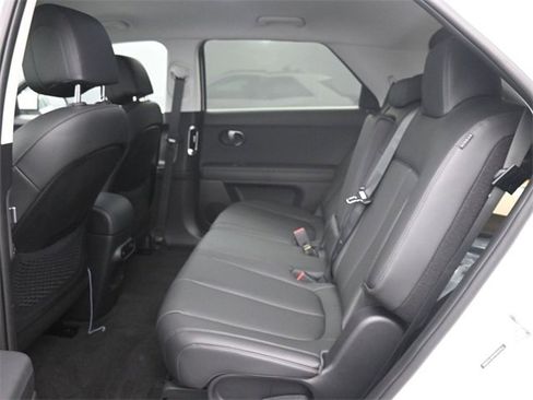 New 2025 Hyundai Ioniq 5 SEL image 14