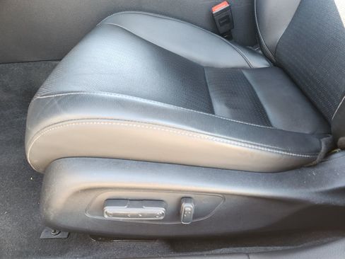 Used 2022 Honda Civic Touring image 27