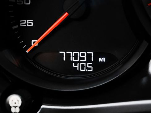 Used 2017 Porsche Macan S image 18