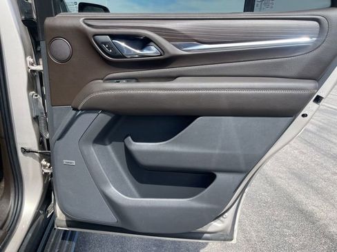 Used 2021 GMC Yukon Denali w/ Denali Ultimate Package image 15