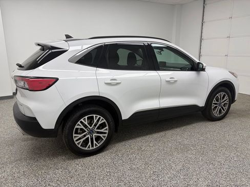 Used 2021 Ford Escape SEL image 7