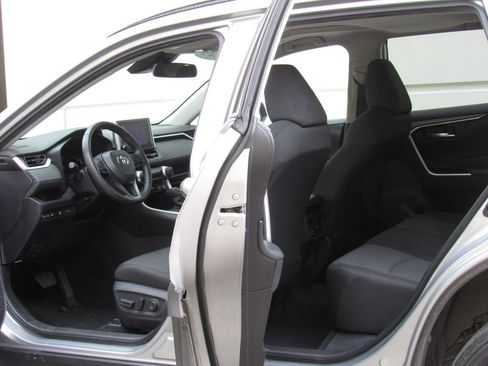 Certified 2024 Toyota RAV4 XLE w/ Convenience Package image 13