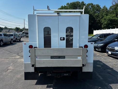 Used 2009 Chevrolet Silverado 3500 W/T RWD image 4