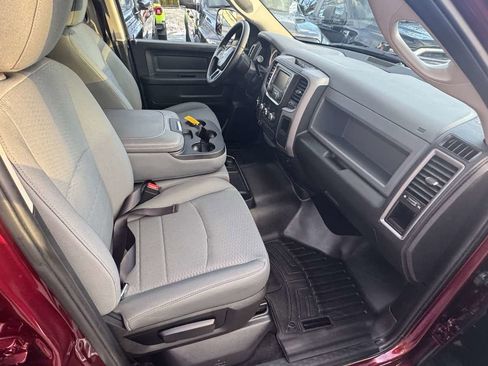 Used 2017 RAM 1500 ST w/ SXT Appearance Group image 16