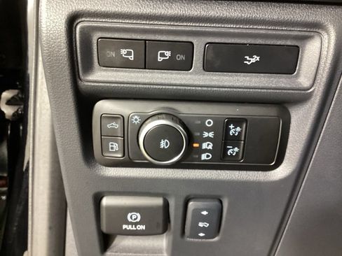 Certified 2024 Ford F150 Lariat w/ Equipment Group 502A High AWD/4WD image 18