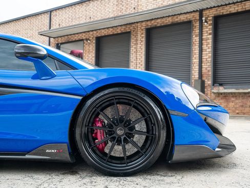 Used 2019 McLaren 600LT RWD image 10