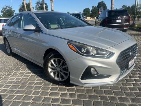 Used 2019 Hyundai Sonata SE FWD image 1