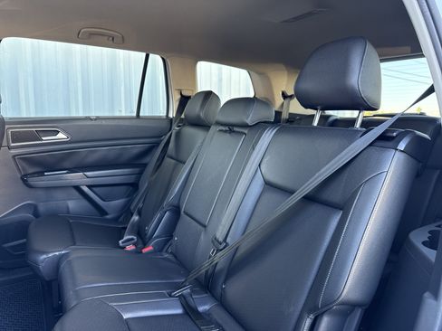 Used 2019 Volkswagen Atlas SE image 25