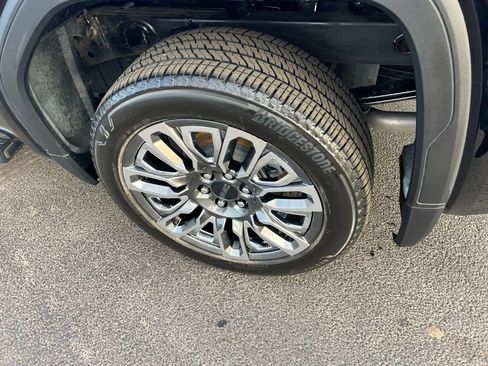 Used 2024 GMC Sierra 1500 Denali Ultimate image 35