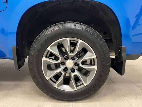 Used 2024 Chevrolet Silverado 1500 LT AWD/4WD image 57