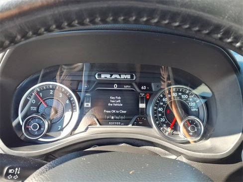 Certified 2022 RAM 1500 Big Horn image 24