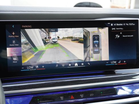 Certified 2023 BMW 740i RWD image 26