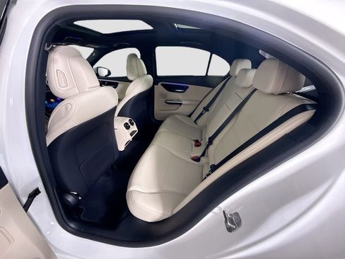 Certified 2025 Mercedes-Benz C 300 Sedan image 21
