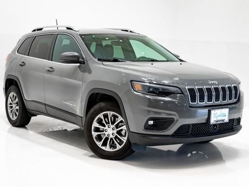 Used 2021 Jeep Cherokee Latitude Lux w/ Comfort/Convenience Group AWD/4WD image 6
