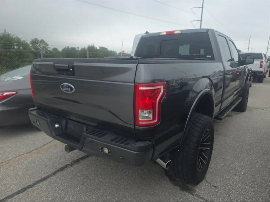 Used 2016 Ford F150 XLT w/ Equipment Group 302A Luxury AWD/4WD image 4