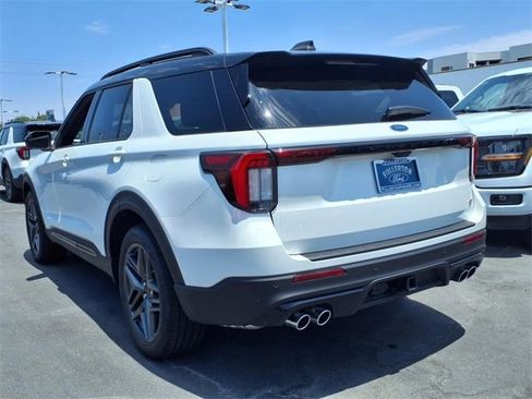 New 2025 Ford Explorer ST w/ Sun And Sound Package image 4