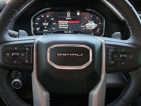 Used 2025 GMC Sierra 1500 Denali w/ Denali Reserve Package AWD/4WD image 24