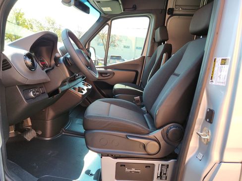 New 2025 Mercedes-Benz Sprinter 2500 image 16