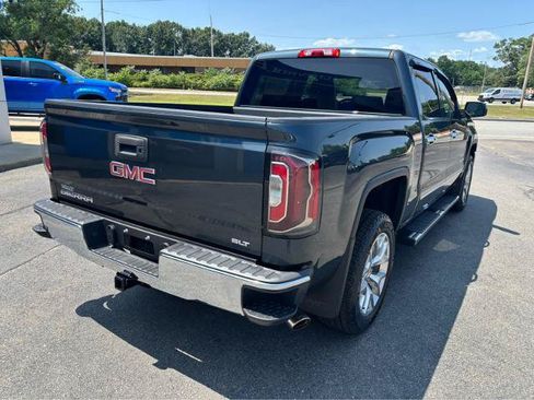 Used 2018 GMC Sierra 1500 SLT w/ SLT Premium Package AWD/4WD image 10